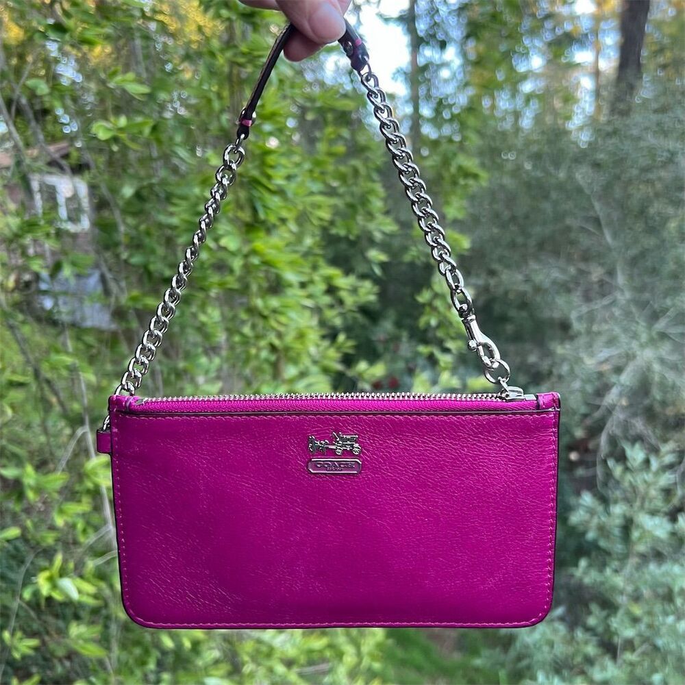 COACH VINTAGE Madison Leather Wristlet Wallet Clutch Fuchsia Pink w Silver Hardw